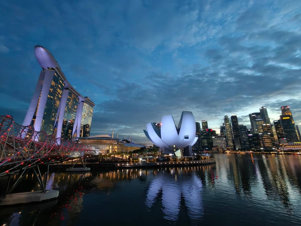 Lights Out Singapore GP
