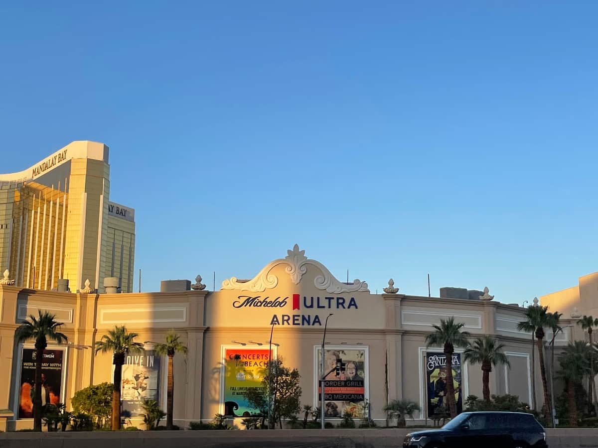 Michelob Ultra Arena ( Ex:Mandalay Bay Events Center)